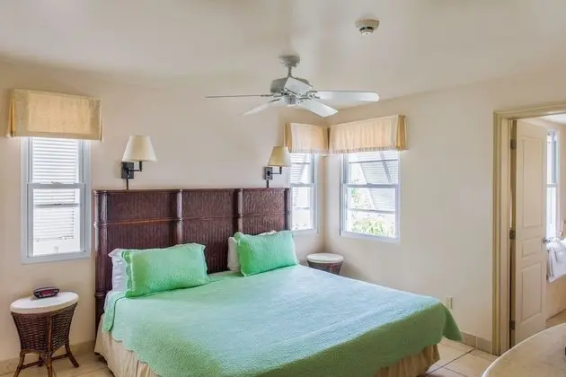 2-Bedroom Beach Level (4106)