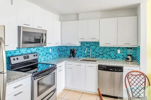 2-Bedroom Beach Level (4106)