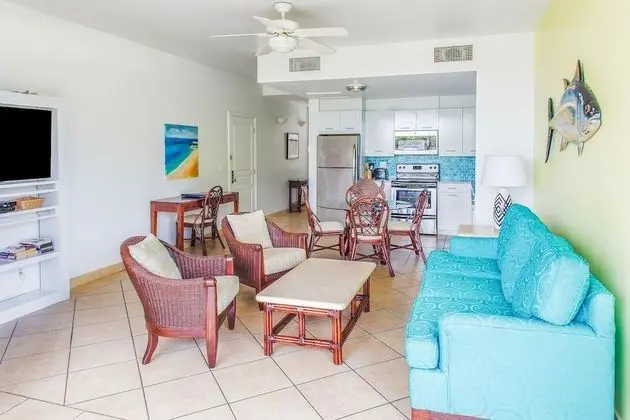 2-Bedroom Beach Level (4106)
