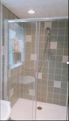 Tek Büyük Yataklı Oda (2)