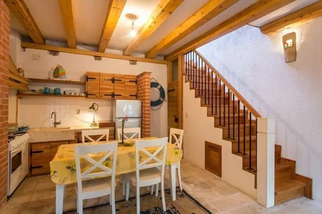 Signature Ev (1 Bedroom)