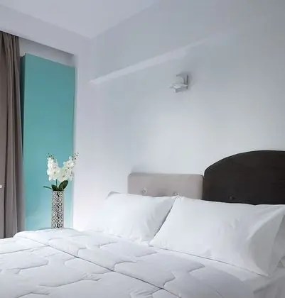 Tek Büyük veya İki Ayrı Yataklı Oda, Balkon