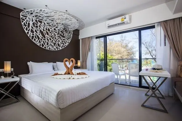 Coral Deluxe Seaview