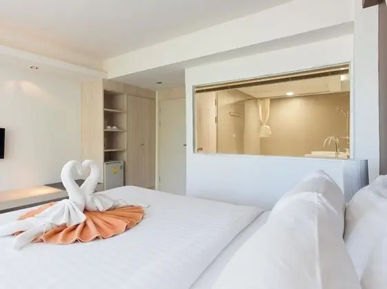 Coral Deluxe Seaview