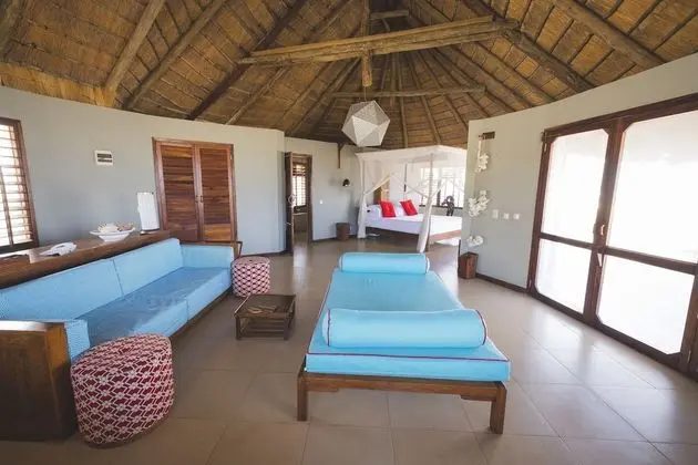 Luxury Villa, Denize Sıfır