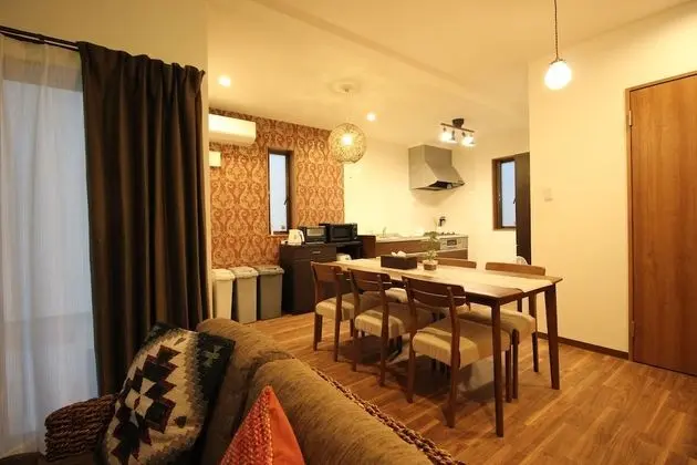 Ev (Private Vacation Home 2)