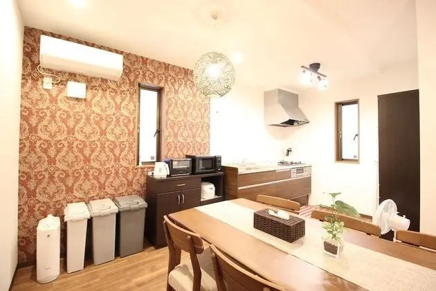 Ev (Private Vacation Home 2)