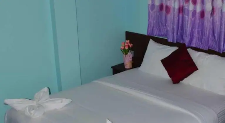 Tek Büyük Yataklı Oda, 1 Yatak Odası, Balkon, Şehir Manzaralı