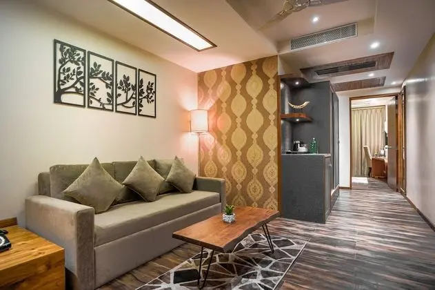 Coral Suite Room