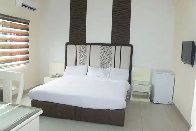 Deluxe Tek Büyük Yataklı Oda