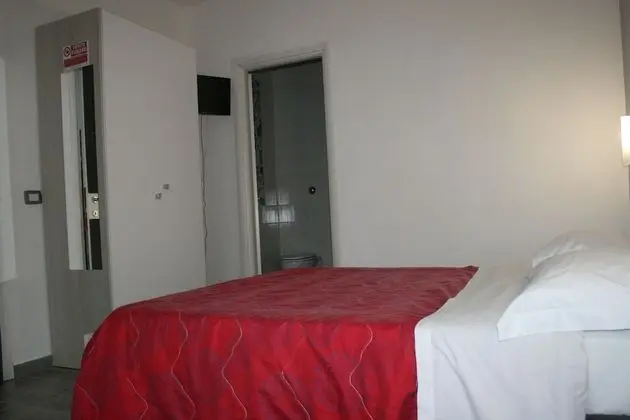 Tek Büyük Yataklı Oda, Banyolu/Duşlu