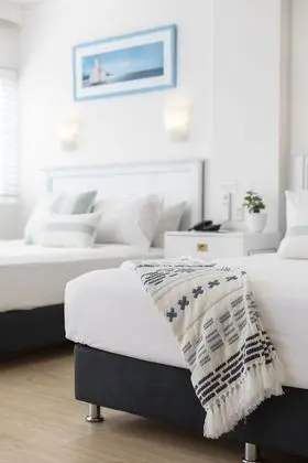 Ocean Twin Queen Room