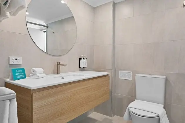 Ocean Twin Queen Room