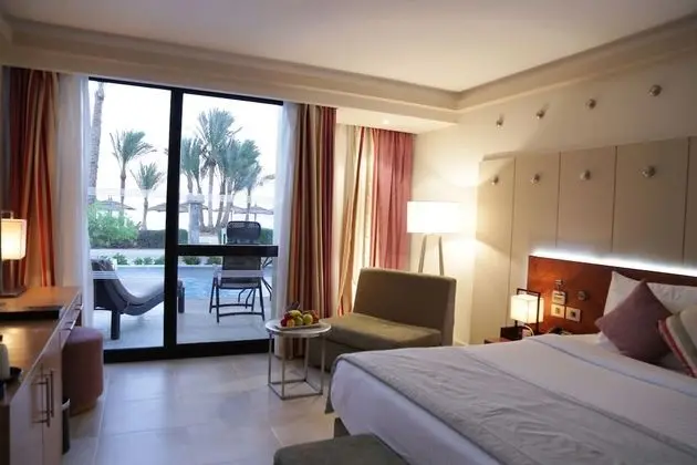 Adult  Swim up Room