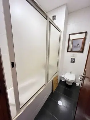 Ev