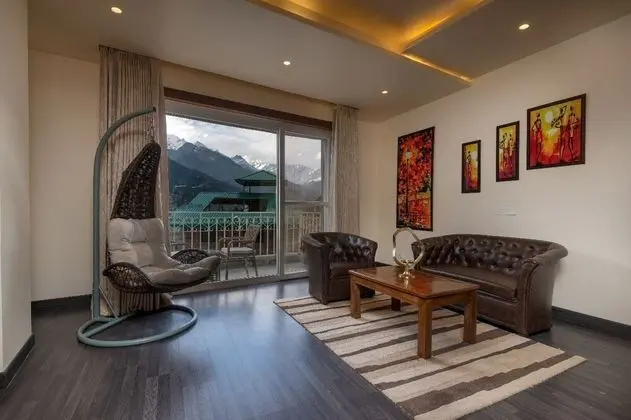 Luxury Oda, Balkon