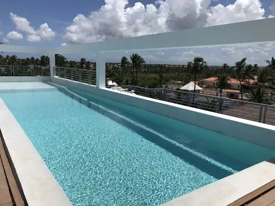 Junior Çatı Katı Süiti (Penthouse), 1 Büyük (Queen) Boy Yatak, Havuz Kenarı