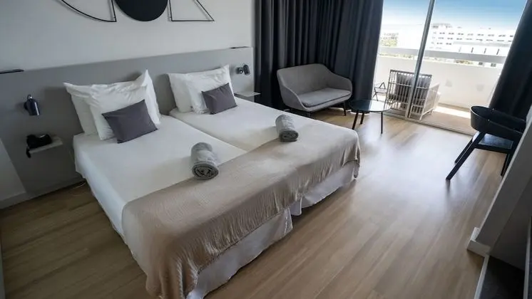 Junior Süit, Deniz Manzaralı (2 adults)