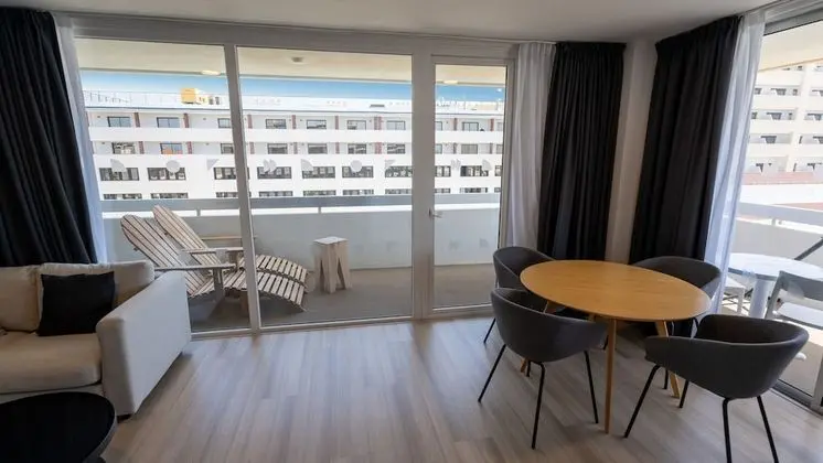 Süit, Deniz Manzaralı (2 adults)