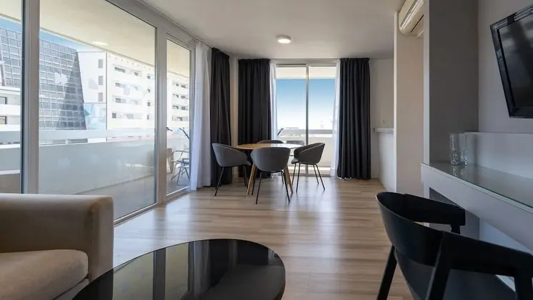Süit, Deniz Manzaralı (2 adults)
