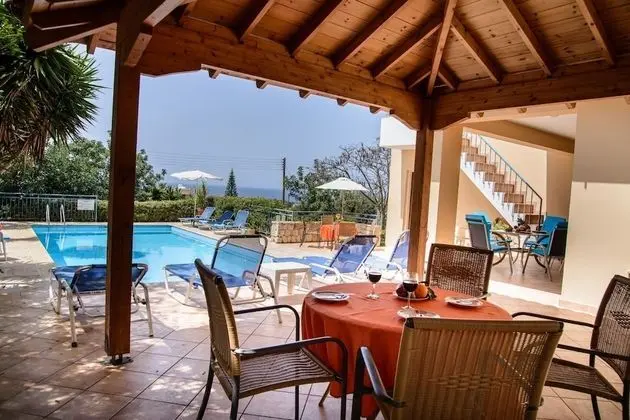Villa, 4 Yatak Odası, Kişiye Özel Havuzlu