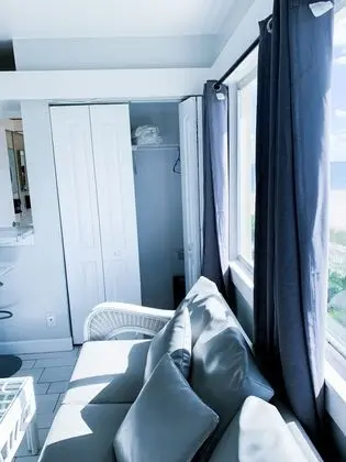 Economy Stüdyo, Kısmi Deniz Manzarası (Room 10)