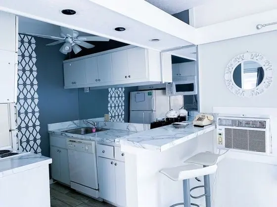 Süit, 1 Yatak Odası, Kısmi Deniz Manzarası (Room 12)