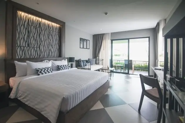 Premier Seaview King Villa