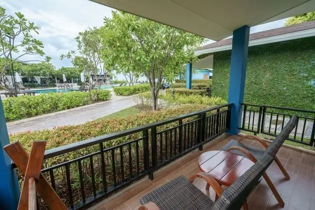 Premiere Seaview Twin Villa