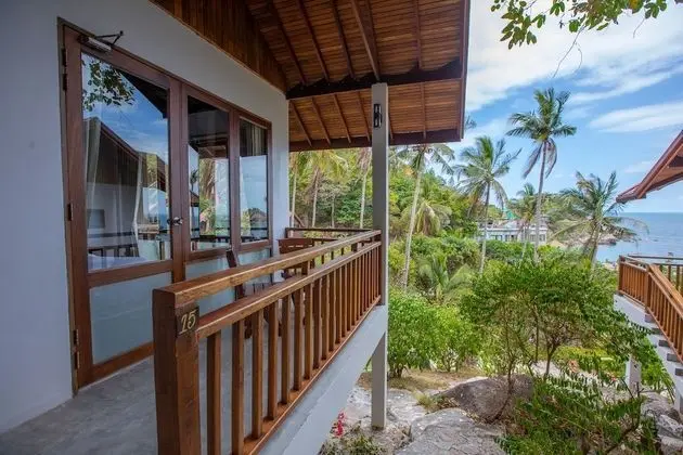 Seaview Chalet