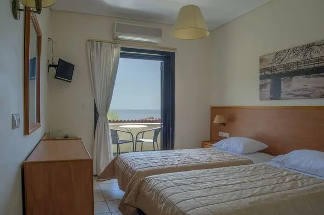 Basic Tek Büyük veya İki Ayrı Yataklı Oda, 1 Yatak Odası, Deniz Manzaralı