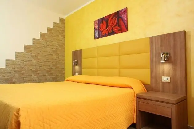 Superior Oda, Balkon