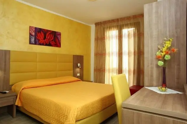 Superior Oda, Balkon