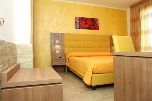 Superior Oda, Balkon