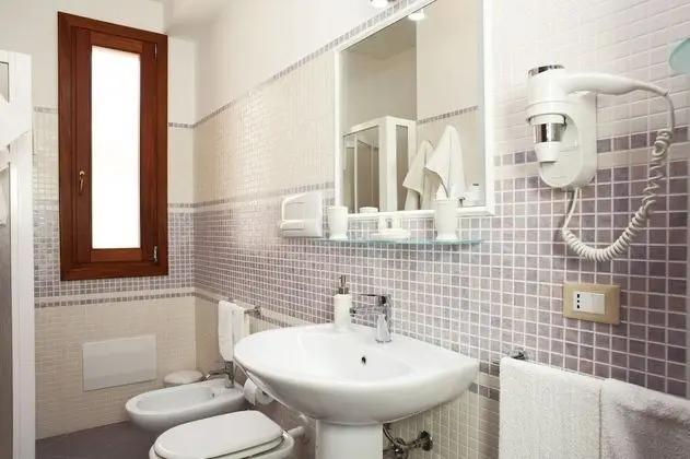 Superior Oda, Balkon