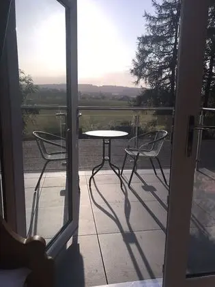 Üç Kişilik Oda, Banyolu/Duşlu