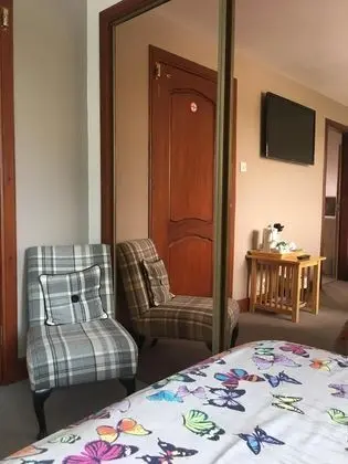 Üç Kişilik Oda, Banyolu/Duşlu