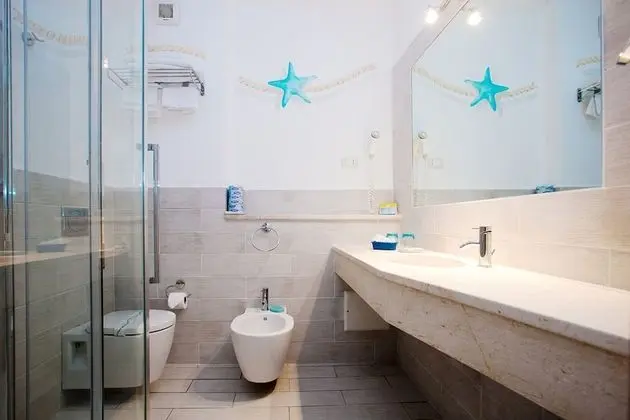 Superior Tek Büyük veya İki Ayrı Yataklı Oda, Balkon