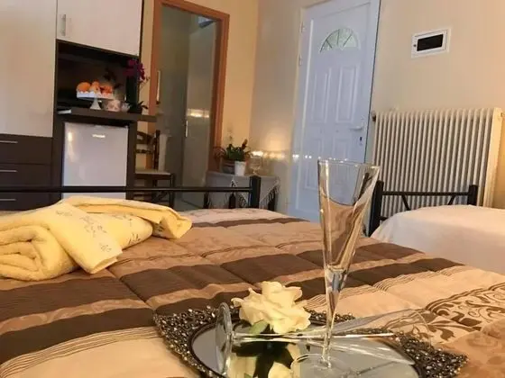 Üç Kişilik Oda