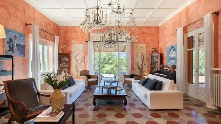 Villa
