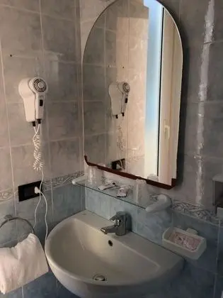 Dört Kişilik Oda