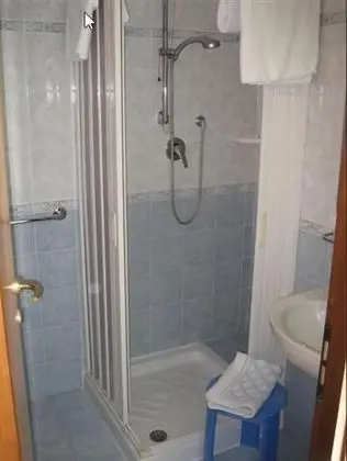 Dört Kişilik Oda