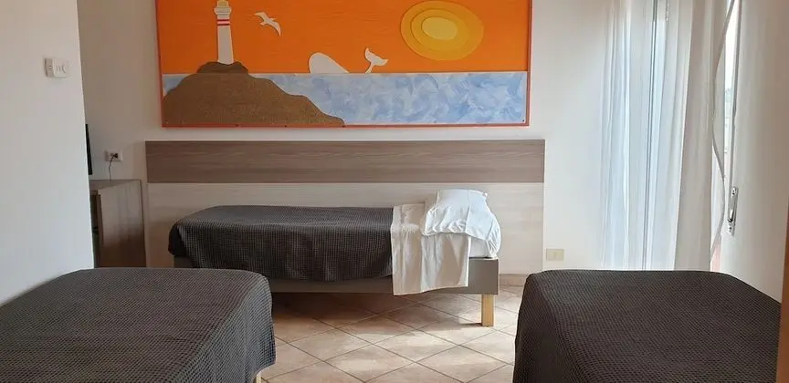 Family Oda, Bağlantılı Odalar