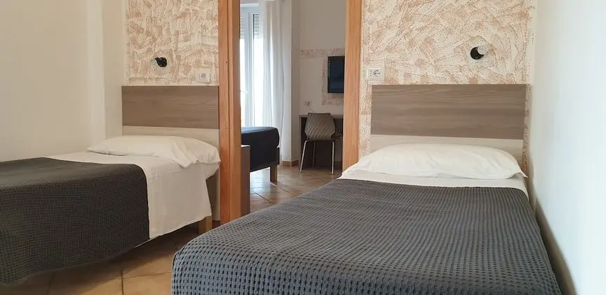 Family Oda, Bağlantılı Odalar