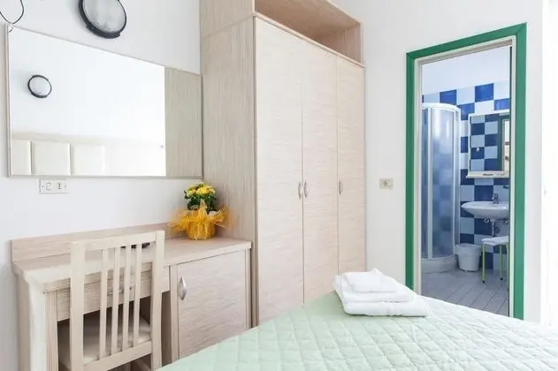 Tek Büyük veya İki Ayrı Yataklı Oda