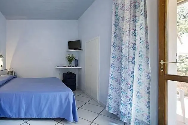 Tek Büyük Yataklı Oda, Balkon, Deniz Manzaralı