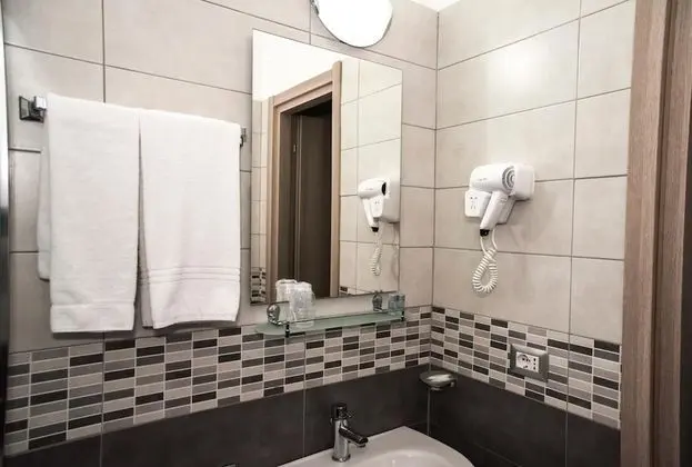 Economy Üç Kişilik Oda