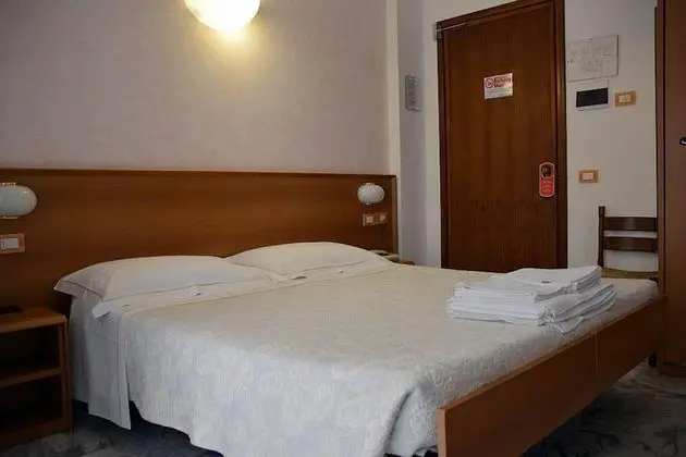 Tek Büyük Yataklı Oda, Deniz Manzaralı