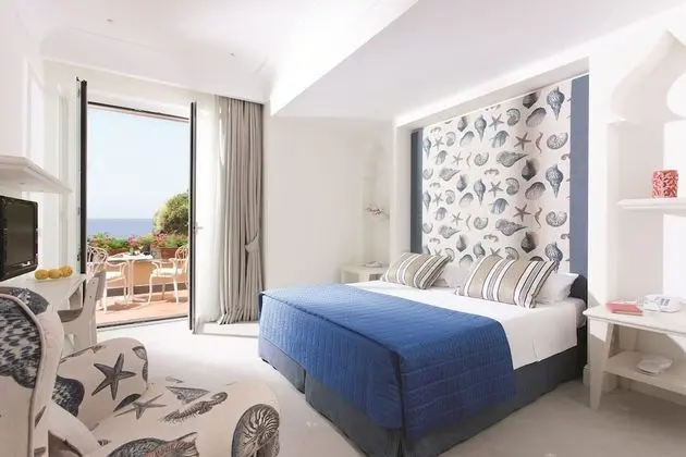 Deluxe Tek Büyük veya İki Ayrı Yataklı Oda, Balkon, Deniz Manzaralı