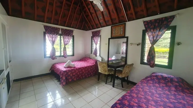 Deluxe Kulübe, Kısmi Deniz Manzaralı, Bahçeli